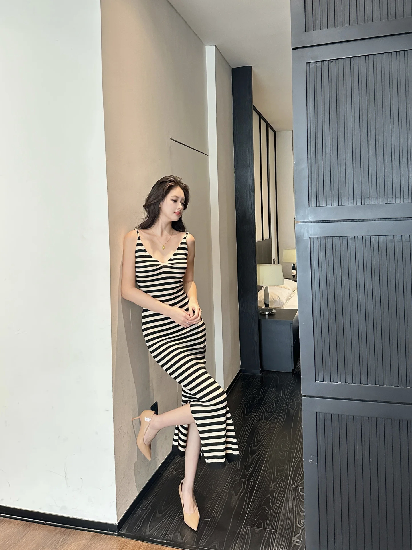 Striped Spaghetti Strap V-Neck Bodycon Dress for Summer Beach Vacation - Style 406e9e - Image 2