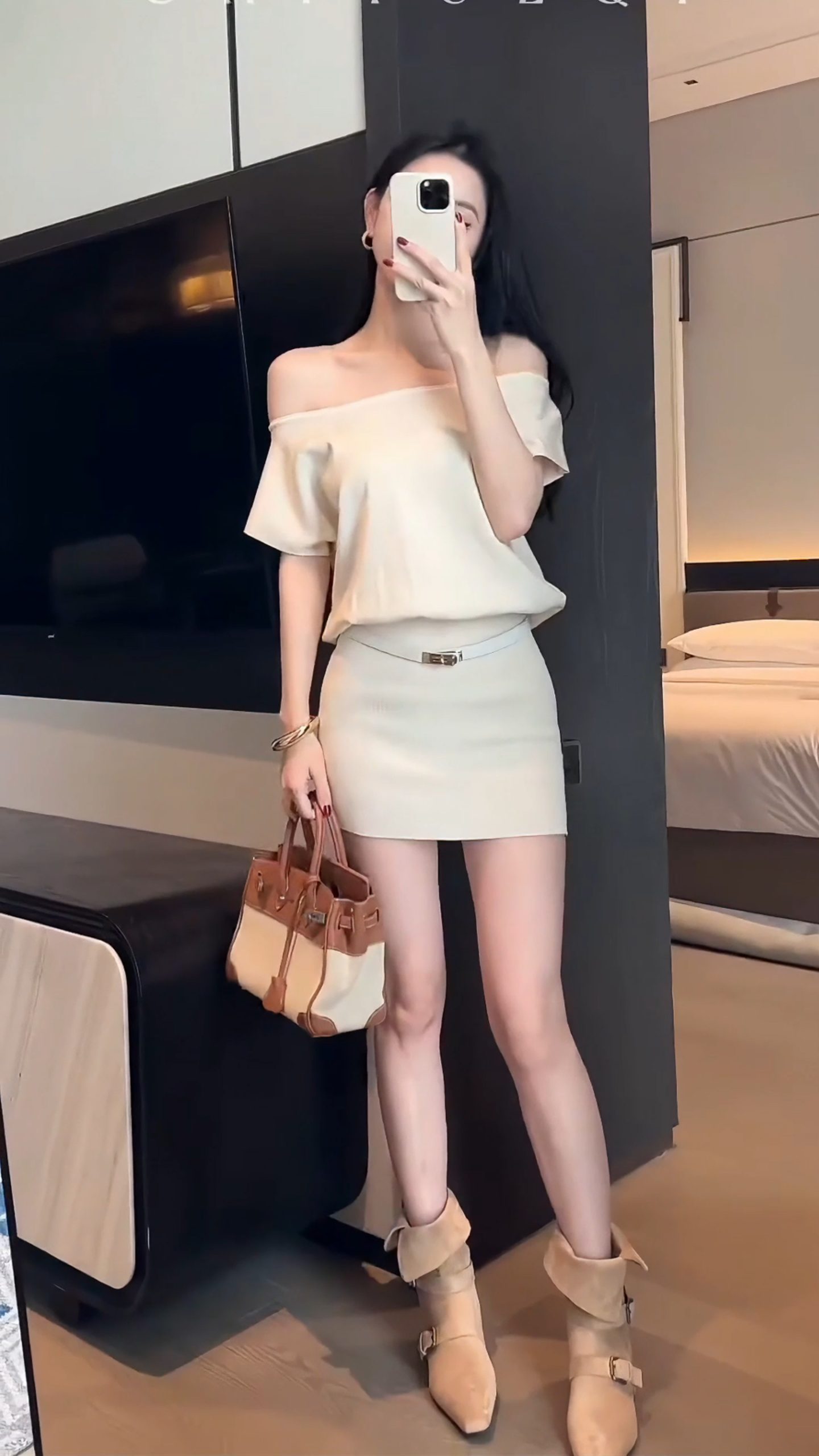 Korean Style Off-Shoulder Knit Short Sleeve Bodycon Dress with Belt - Image 3