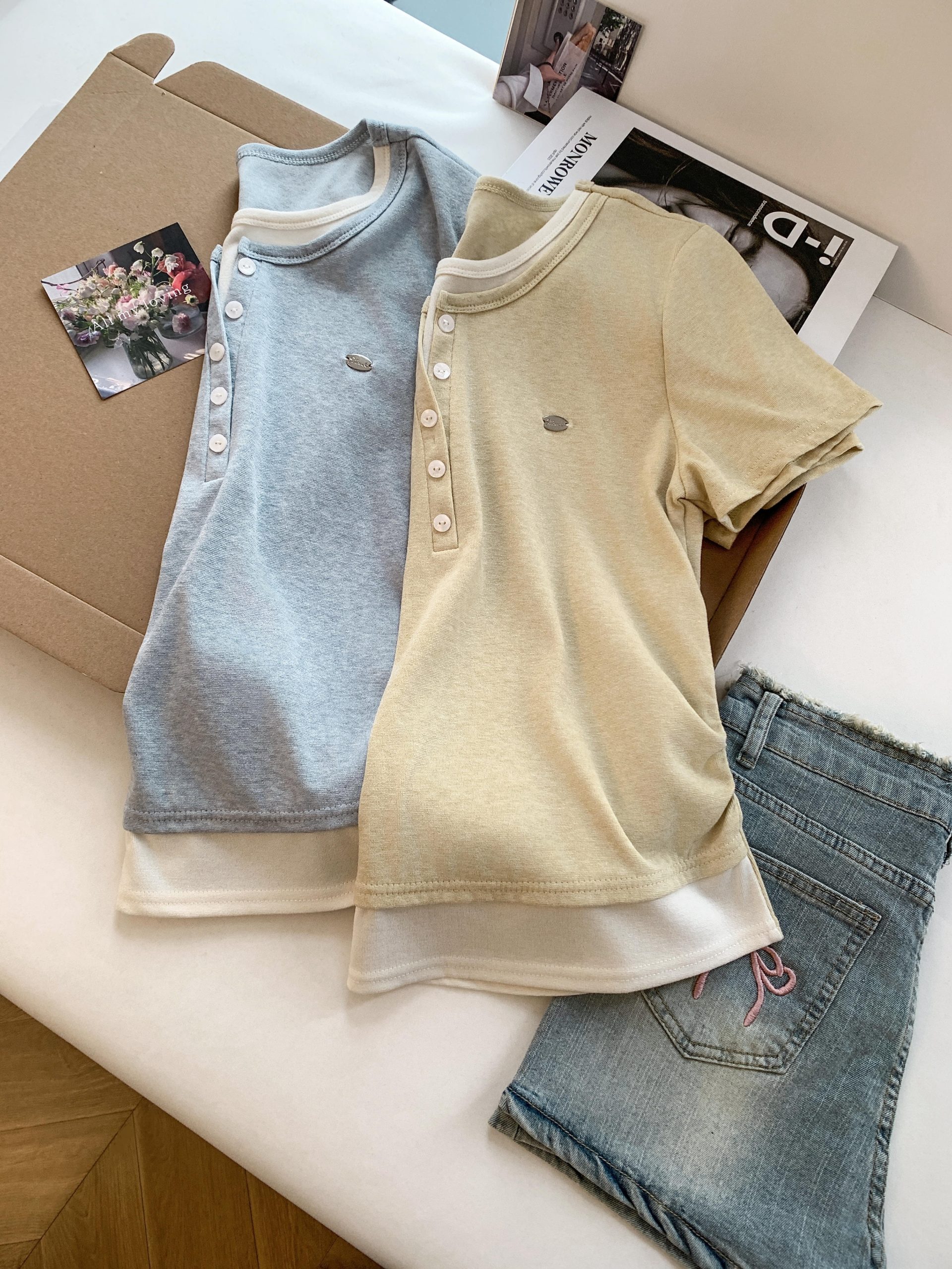 Women's Regular Shoulder T-Shirt Summer New Niche Design Yellow Faux Two-Piece Spliced Short Sleeve Top Trendy - Image 3