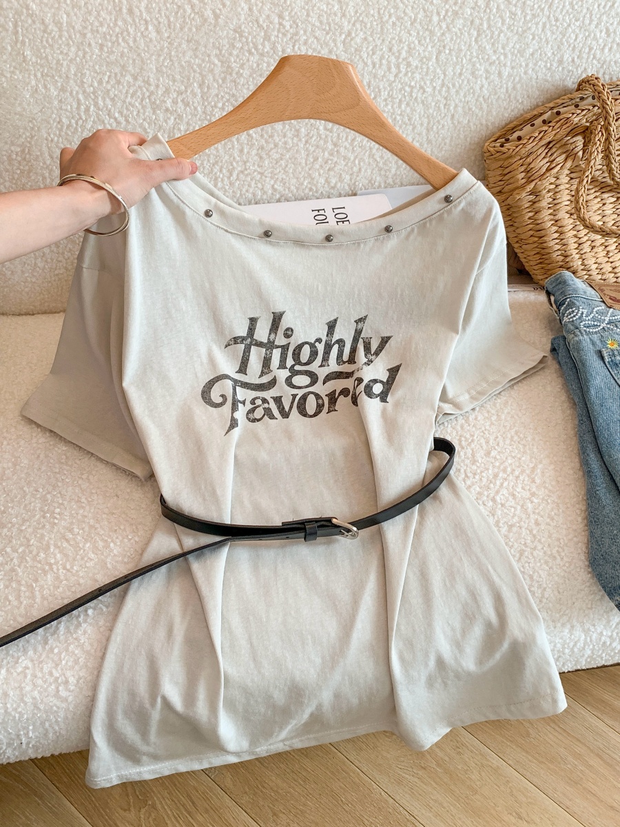 2026 Summer Korean Style Studded One-Shoulder Letter T-Shirt with Belt - Style 79d5c2