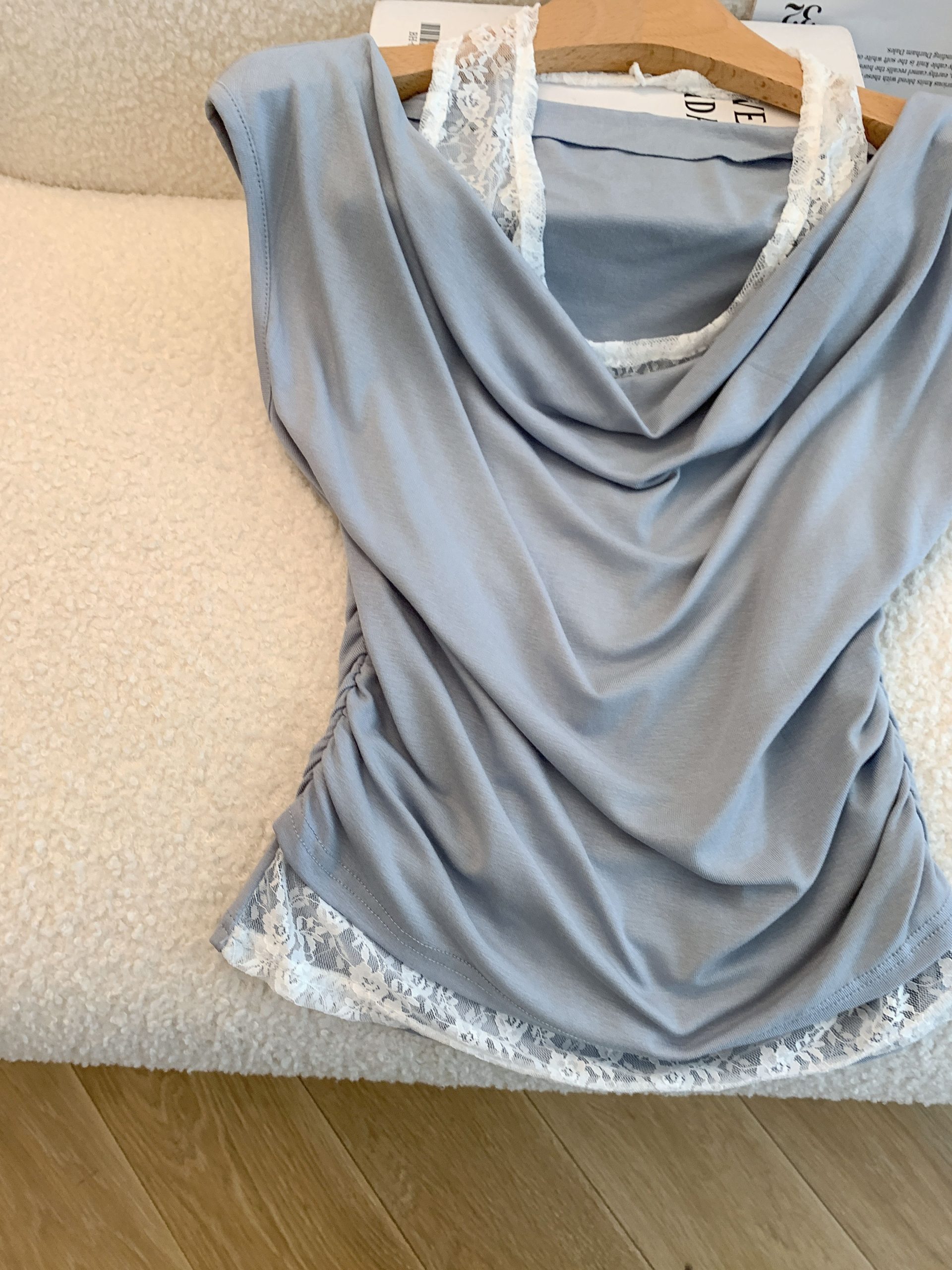 French Style Halter Neck Cold Shoulder Short Sleeve T-Shirt for Women Summer New Design Slimming Top - Image 3