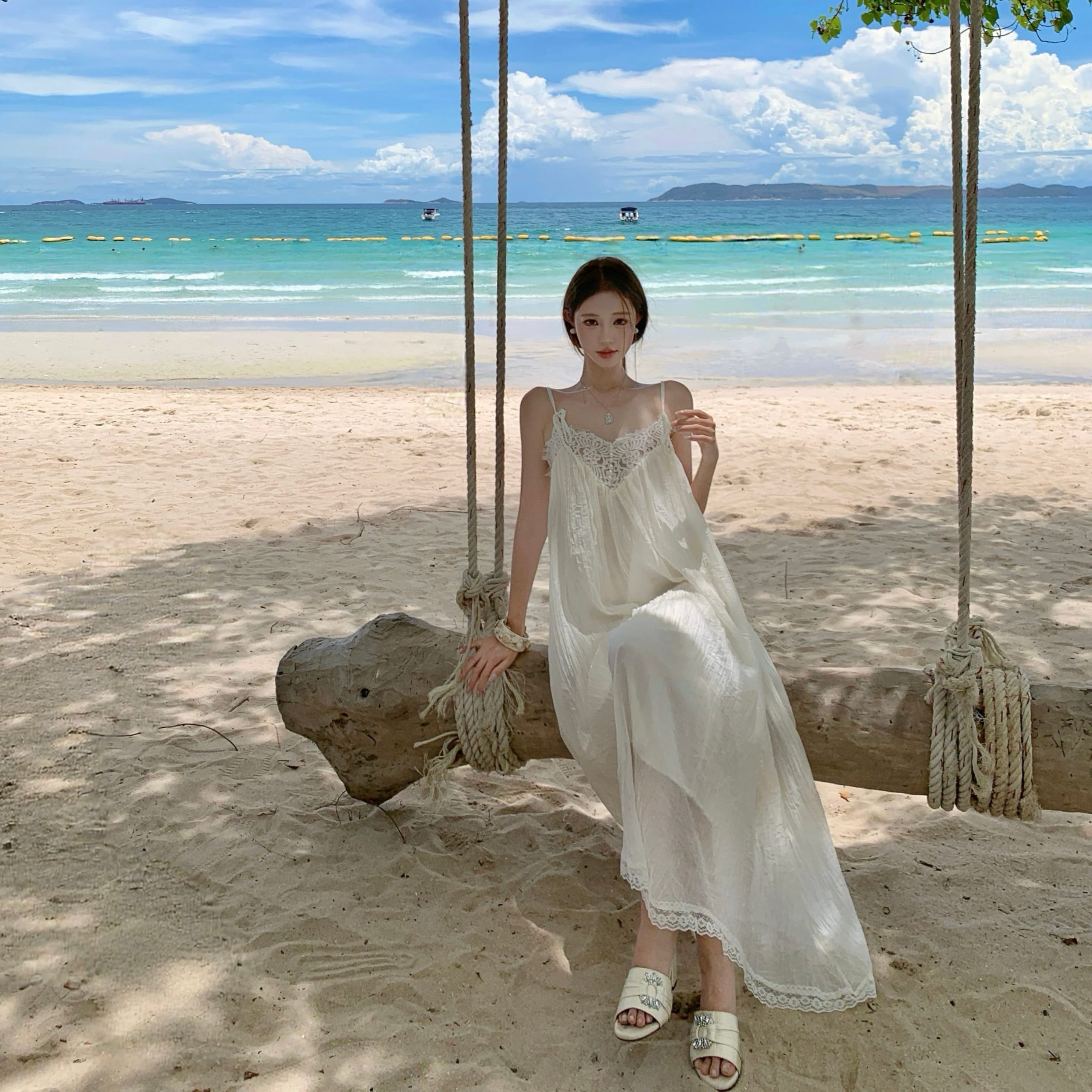 White Lace Sleeveless Long Dress for Women - Image 4