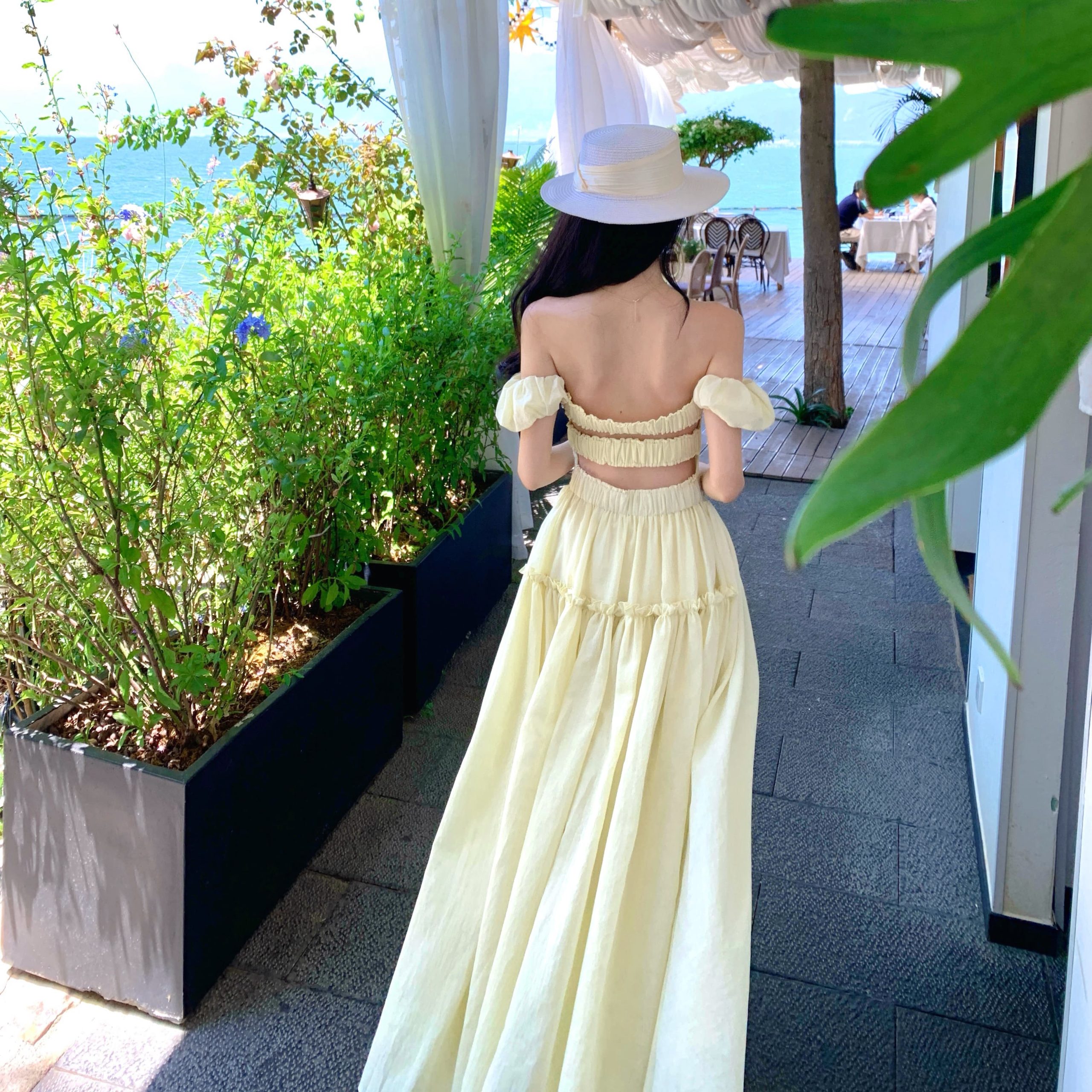 French Puff Sleeve Yellow Off-Shoulder Backless Long Dress for Women Summer Vacation - Image 3